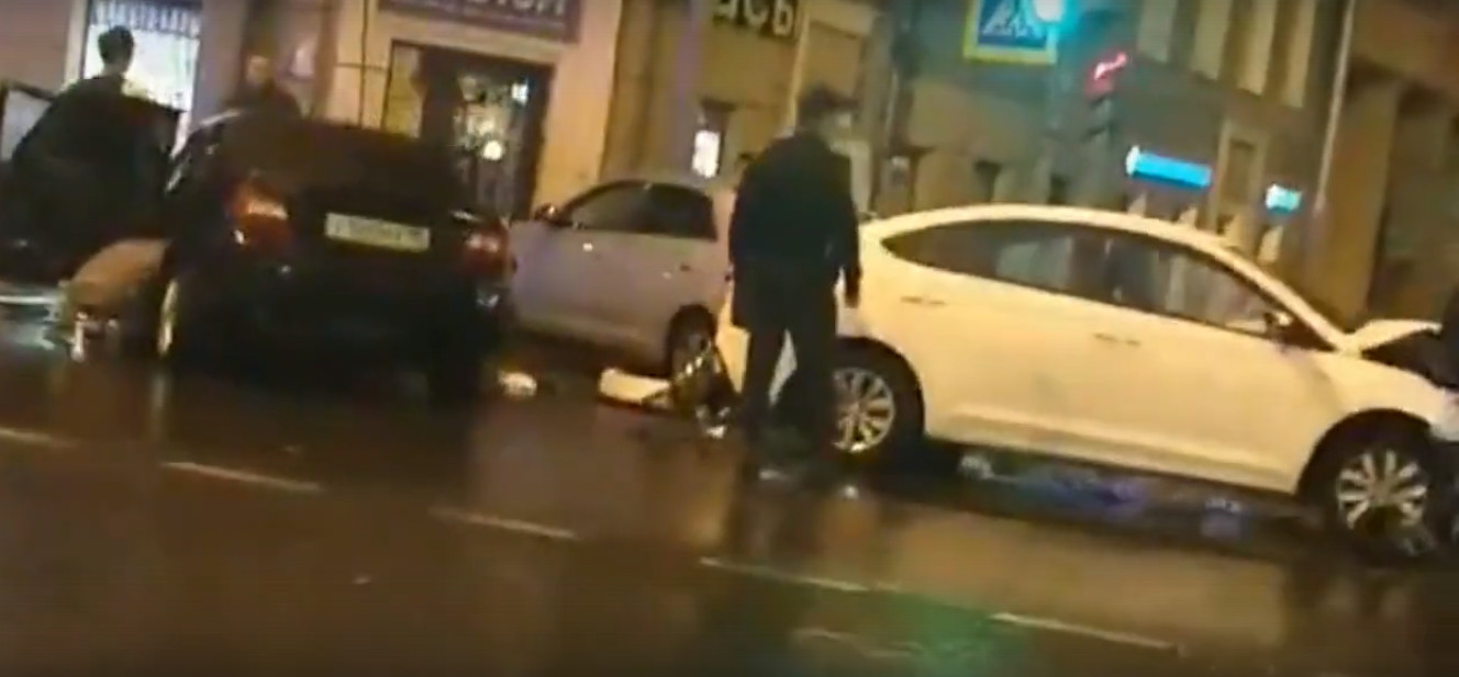 Кадр из видео в vk.com/spb_today